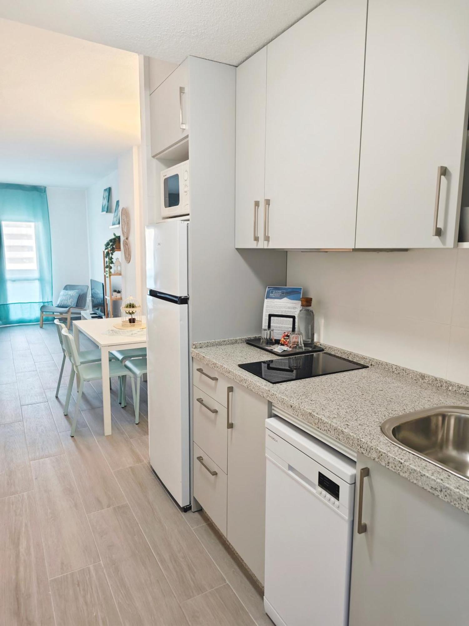 Benalbeach Casa Kito Suite 1ª Linea De Playa Benalmádena Dış mekan fotoğraf