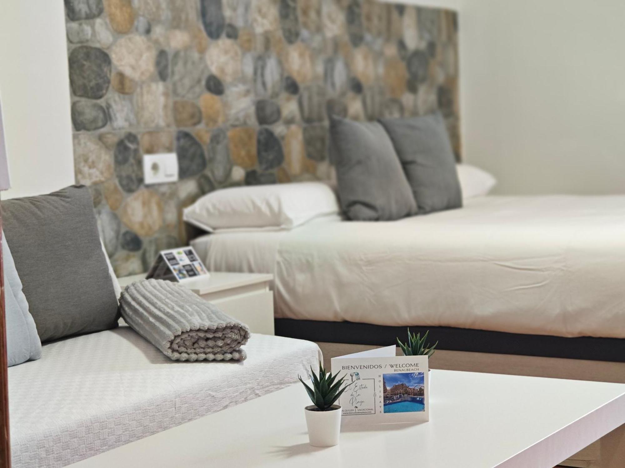 Benalbeach Casa Kito Suite 1ª Linea De Playa Benalmádena Oda fotoğraf